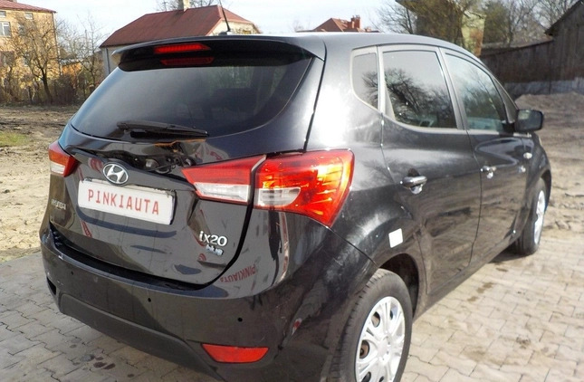 Hyundai ix20 cena 11900 przebieg: 191836, rok produkcji 2011 z Biecz małe 232